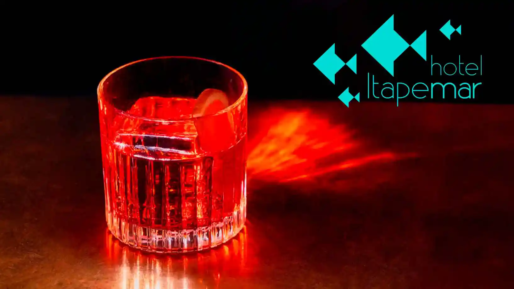 Venha experimentar um negroni em Ilhabela